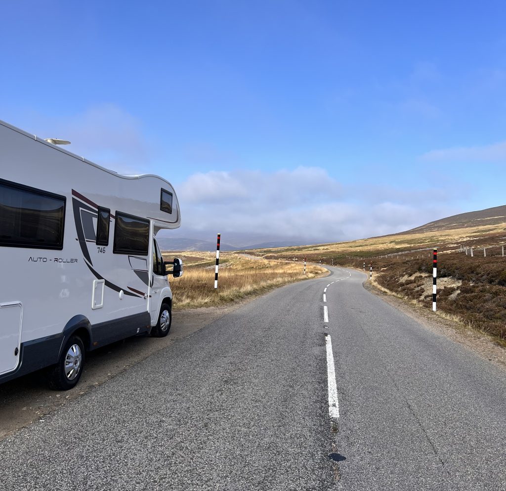 motorhome-passing-place-open-road-layby