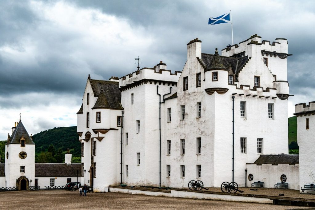 motorhome-blair-castle