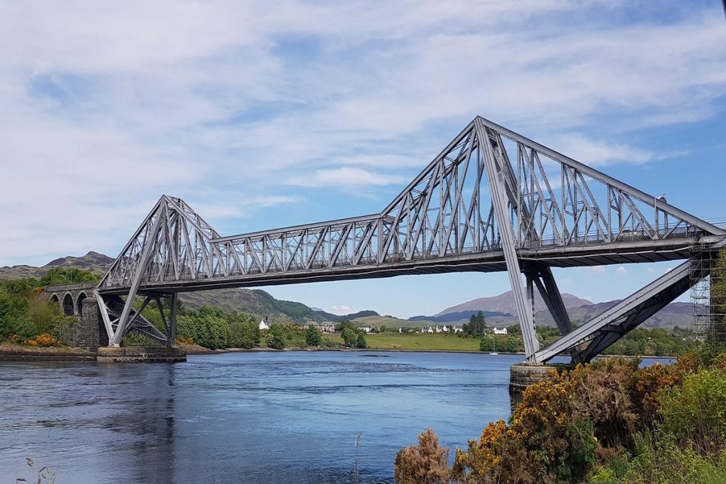 motorhome-connel-bridge